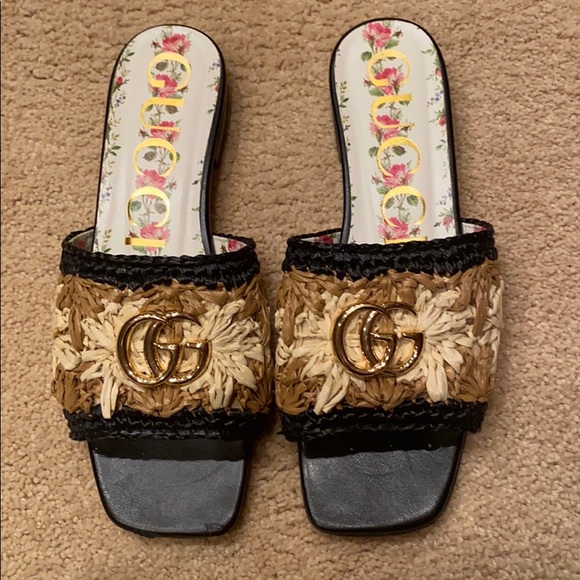 Gucci Shoes - Gucci raffia slide size 37